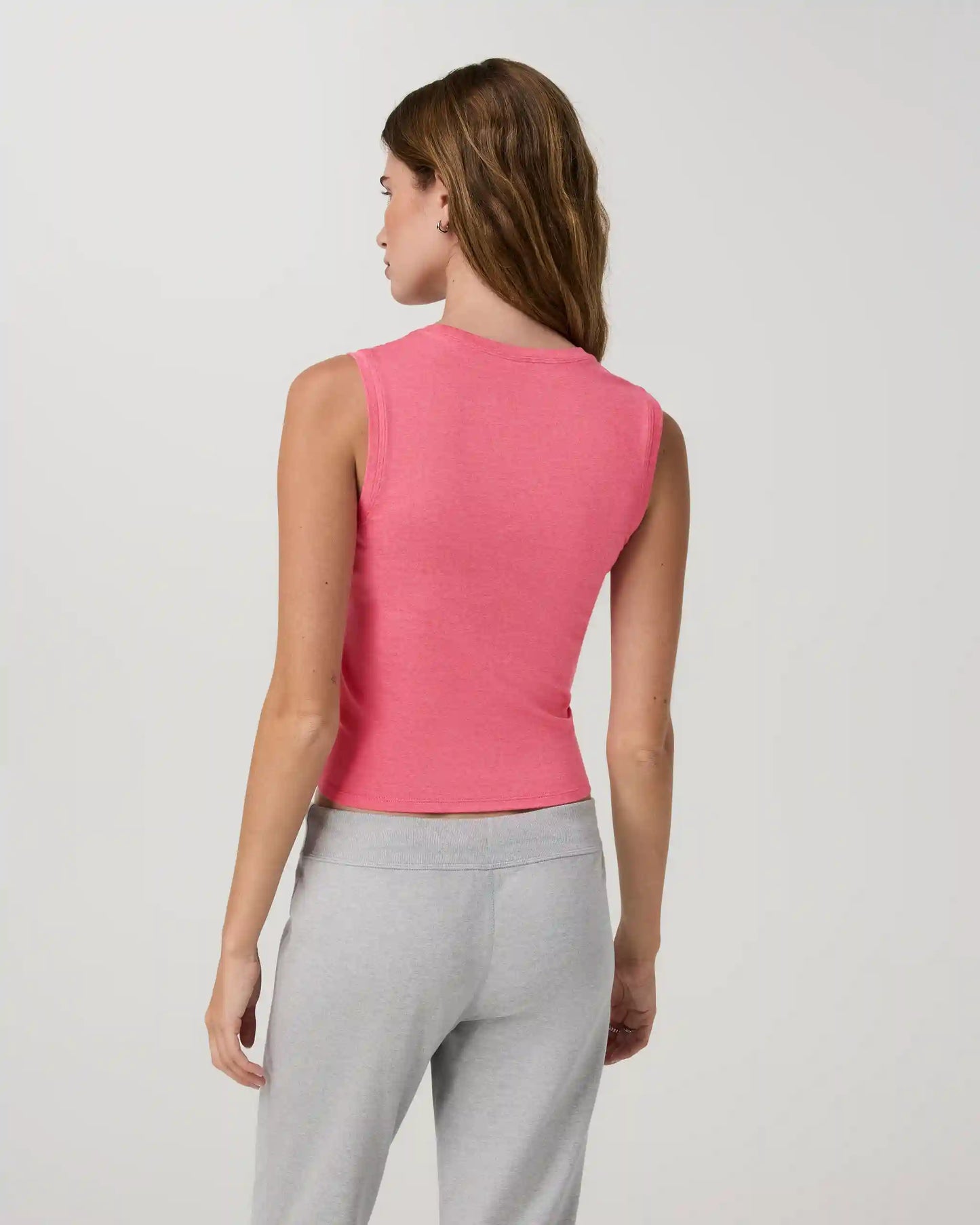 Halo Essential Scoop Tank