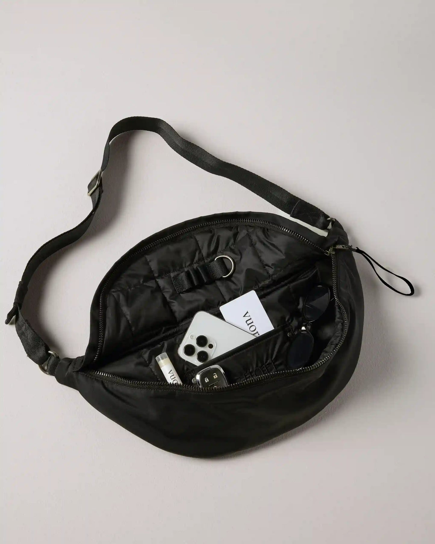 Vuori Arden Crescent Sling
