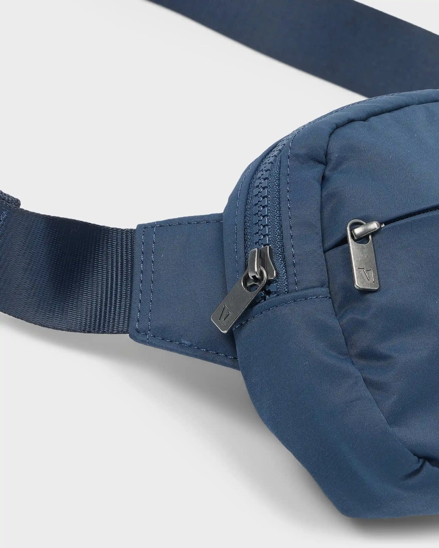 All Around Hip Pack