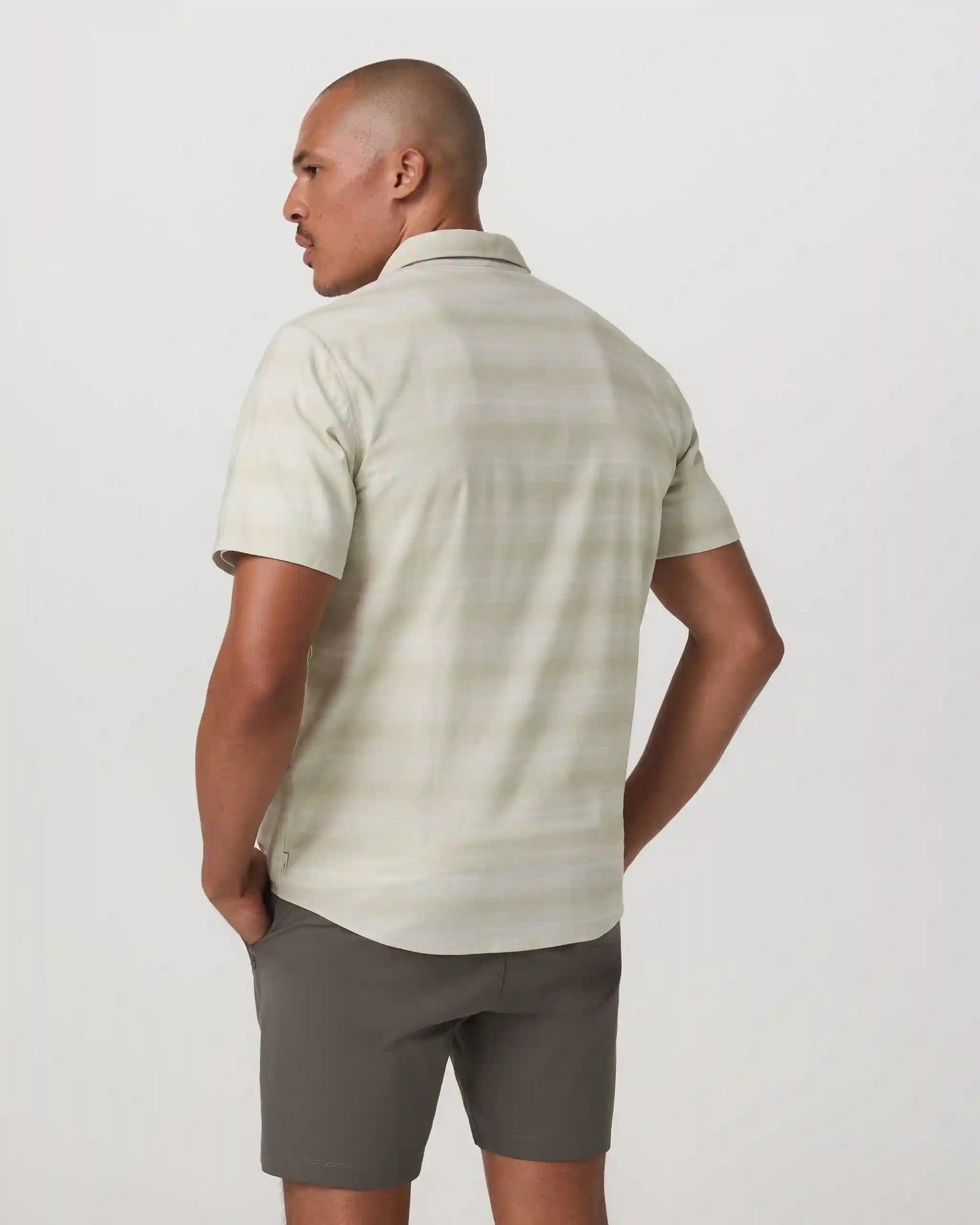 Short Sleeve Plaid Button Down Shirt