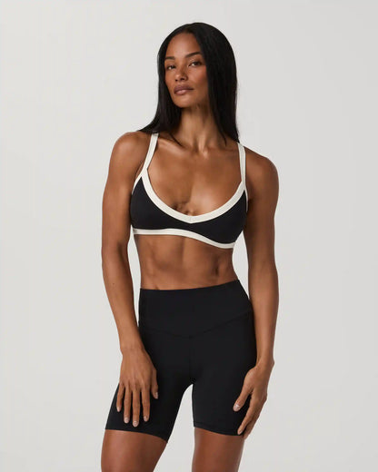 Vuori AllTheForm™ V Neck Bra