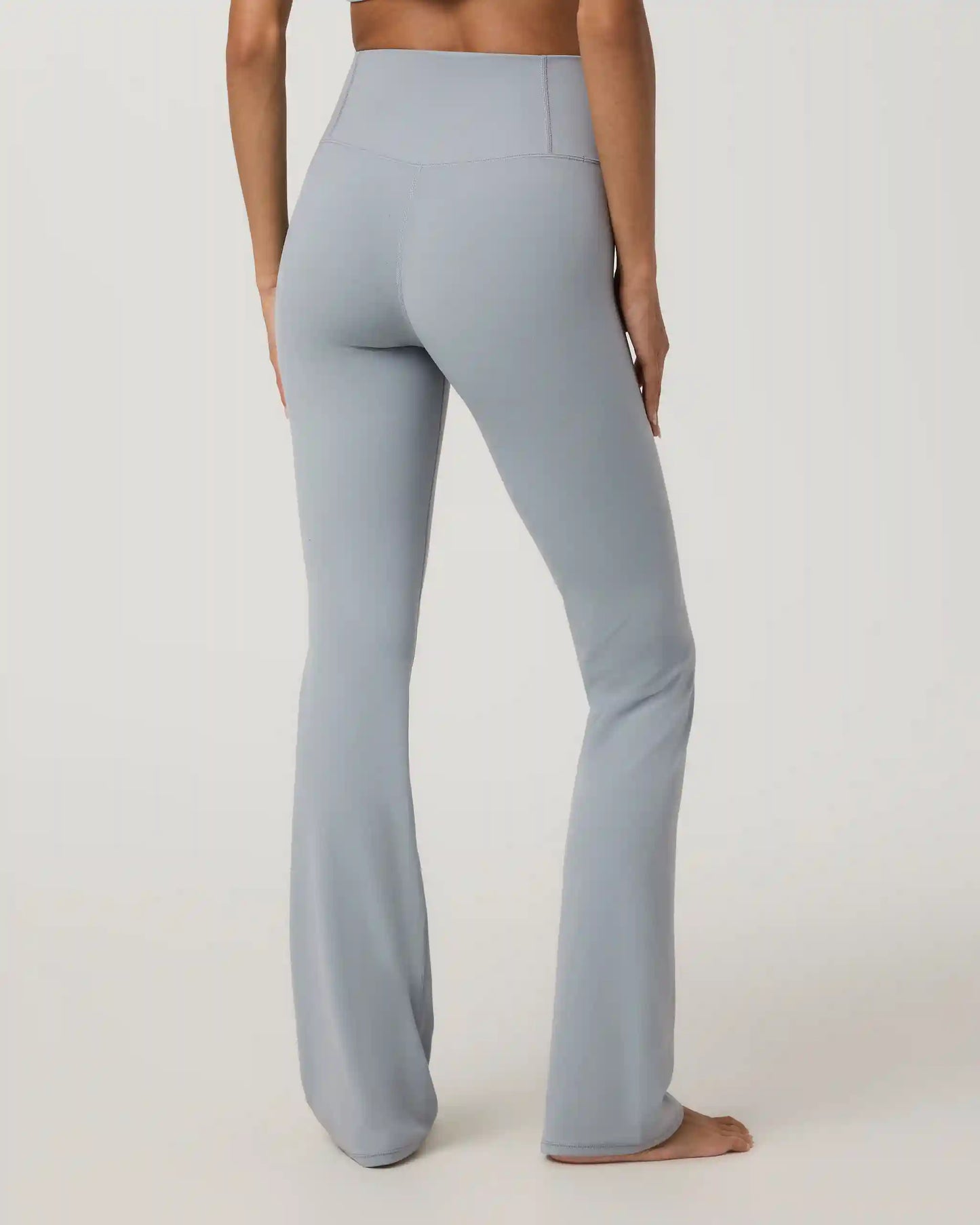 Vuori AllTheFeels™ Slim Flare