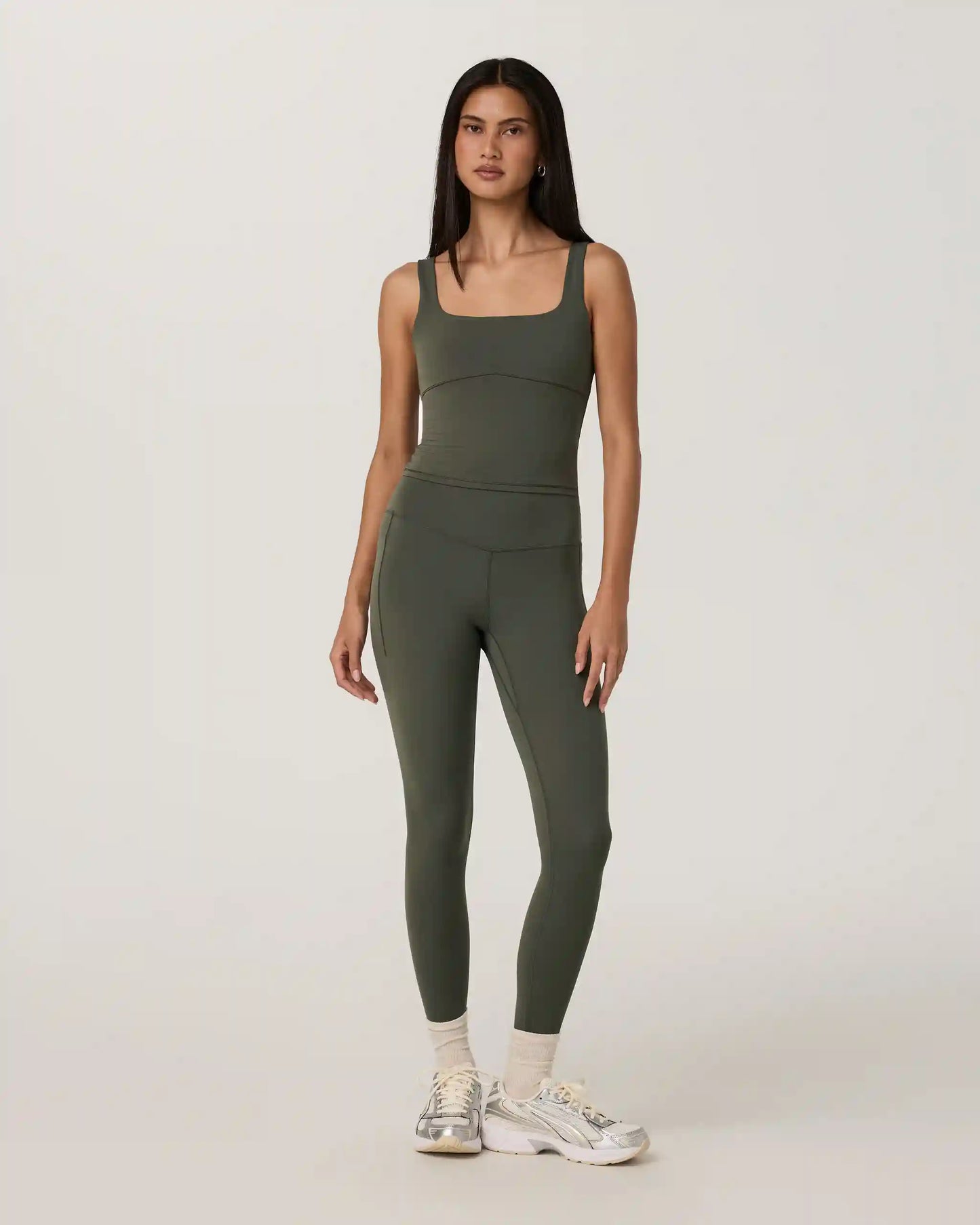 Vuori AllTheForm™ Support Tank