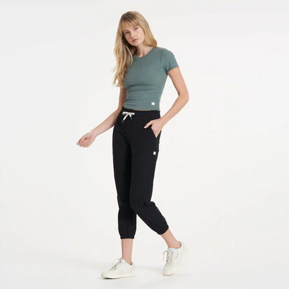 Pose Fitted Tee