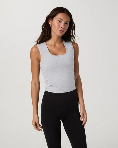 Halo Essential Scoop Tank