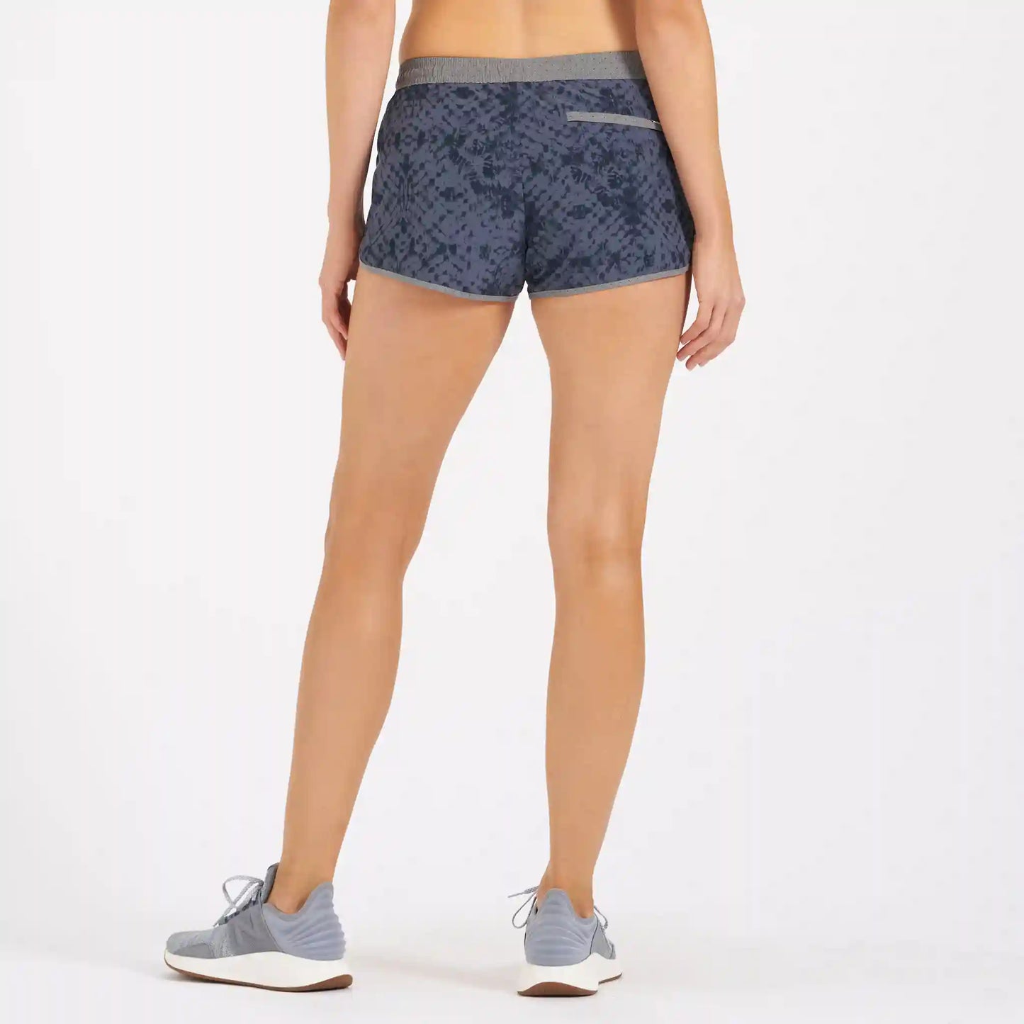 Tavi Short