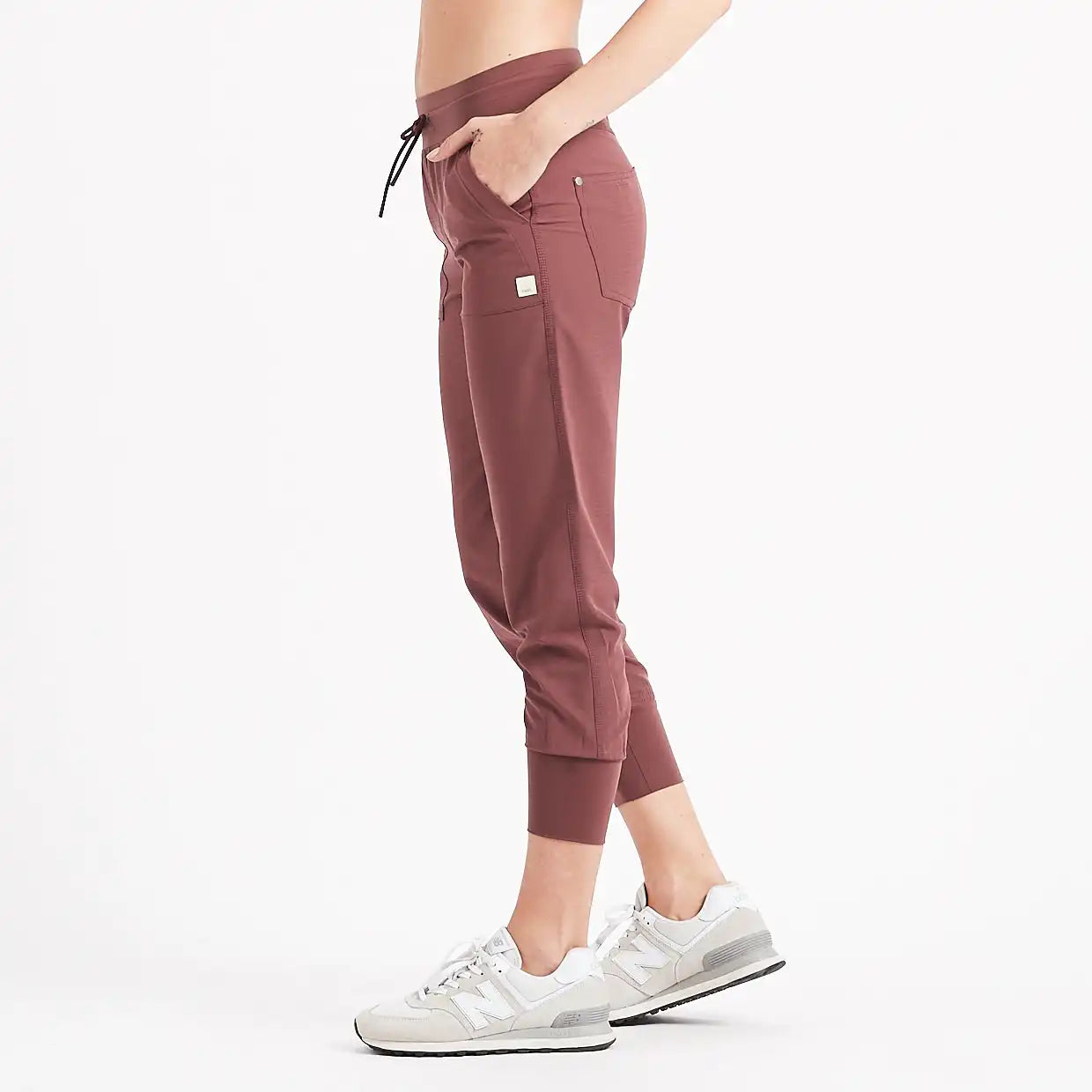 Summits Woven Jogger