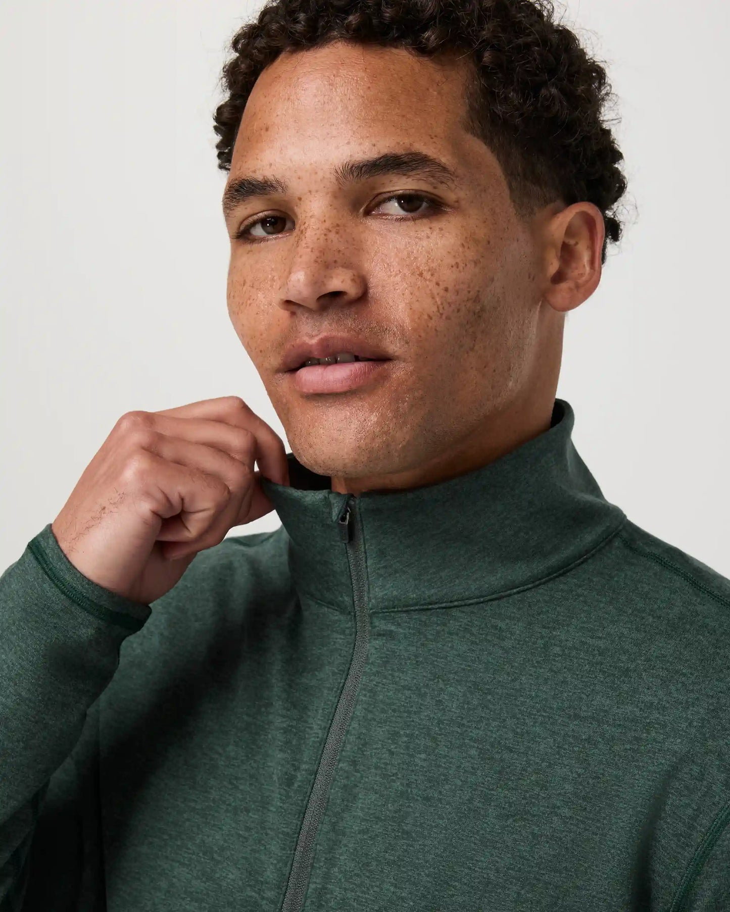 Ponto Half Zip Mock Neck