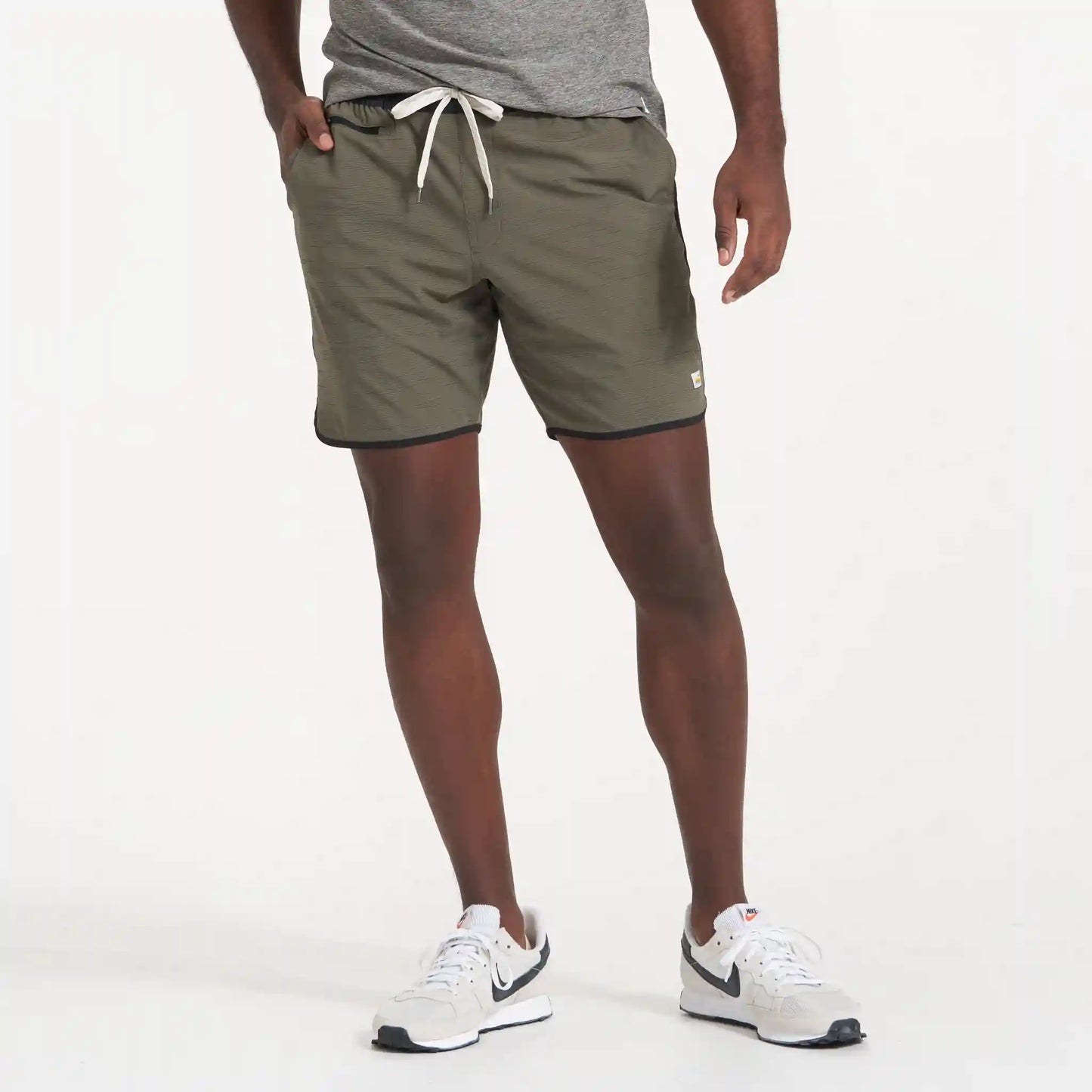 Banks Short Unlined 7"