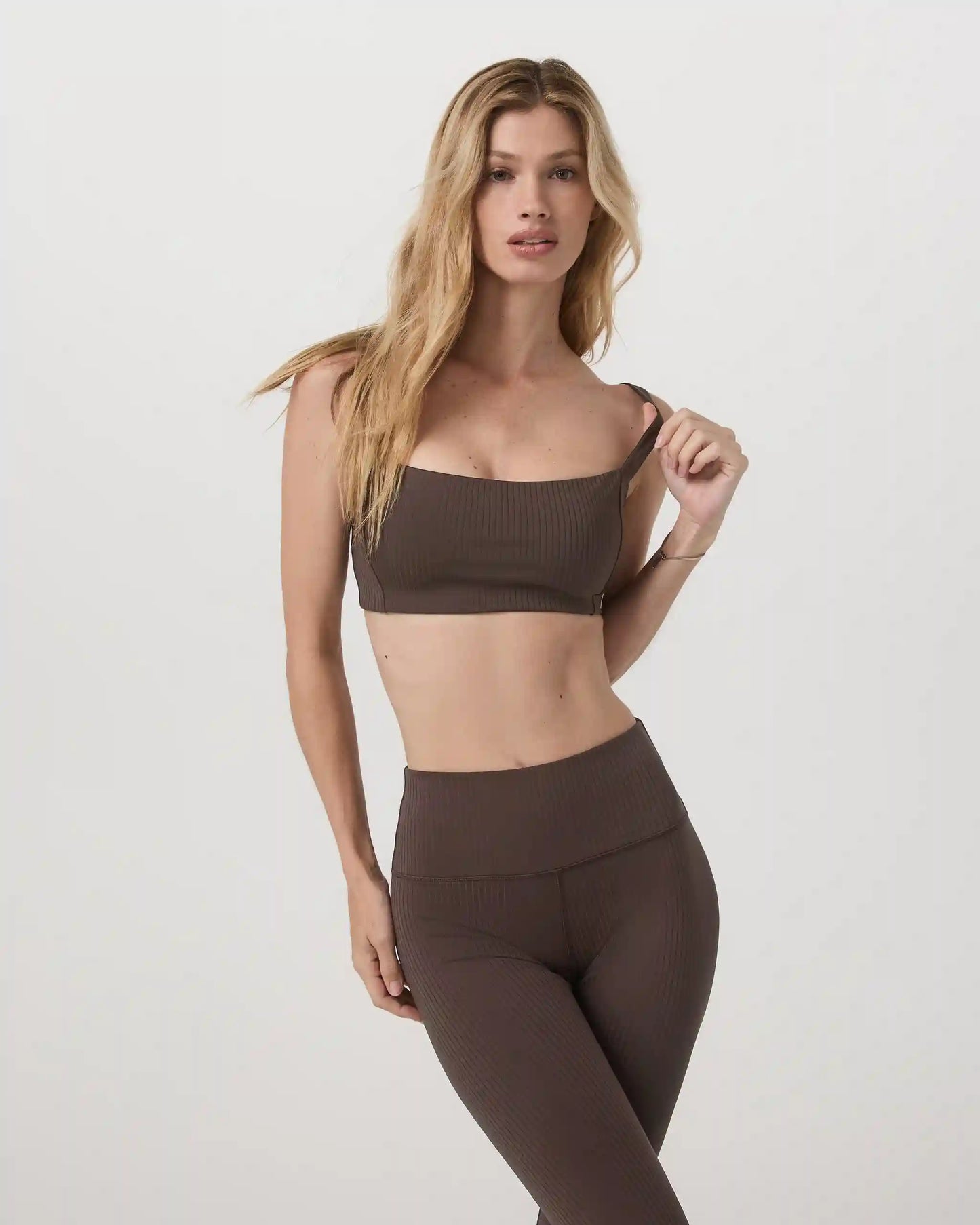 Inversion Rib Bra