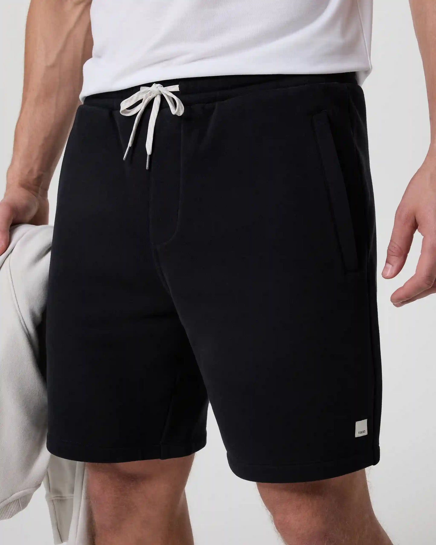 Seaside Short 8"
