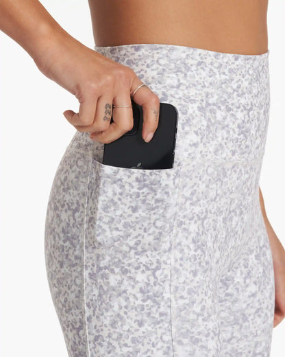 Studio Pocket Legging-Short