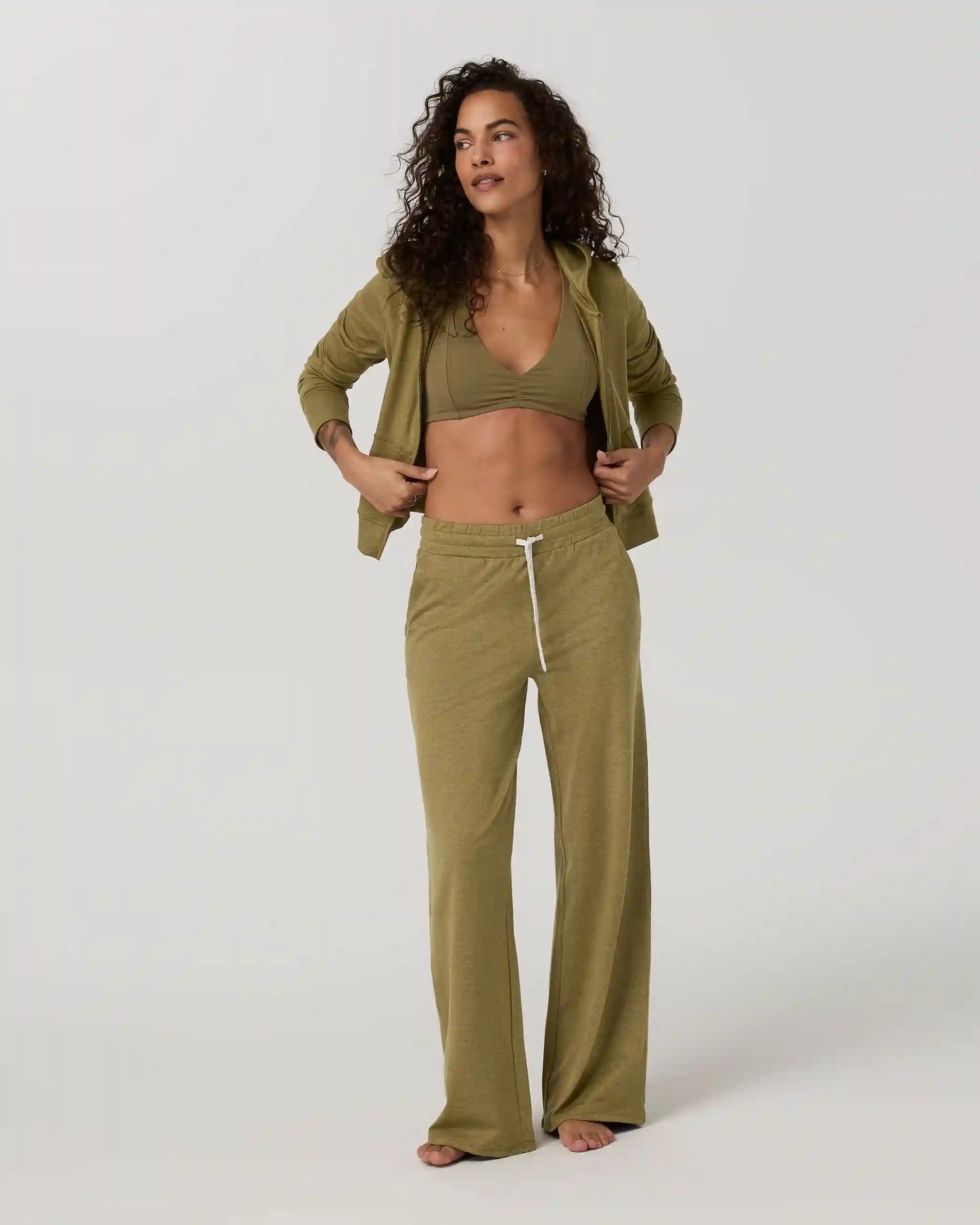 Halo Essential Wideleg Pant