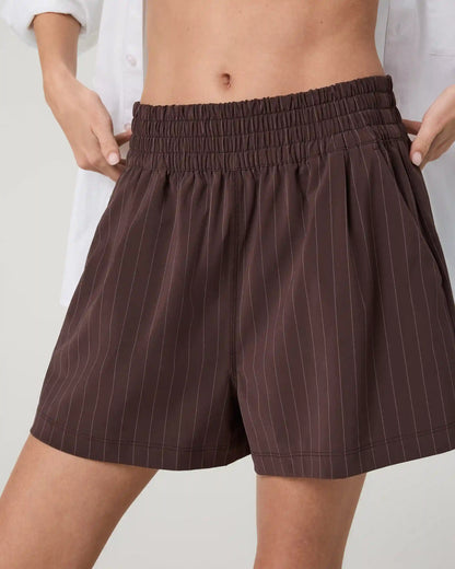 Villa Short
