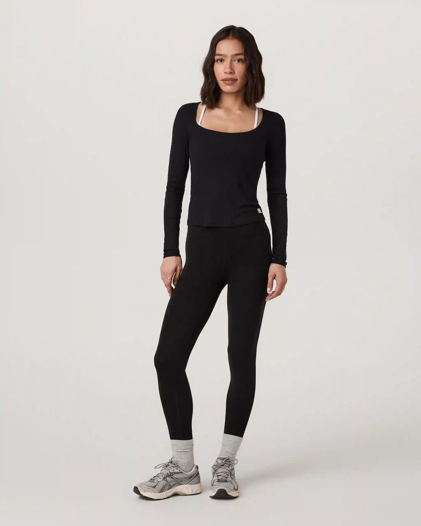 Long Sleeve Cove Ultra Scoop